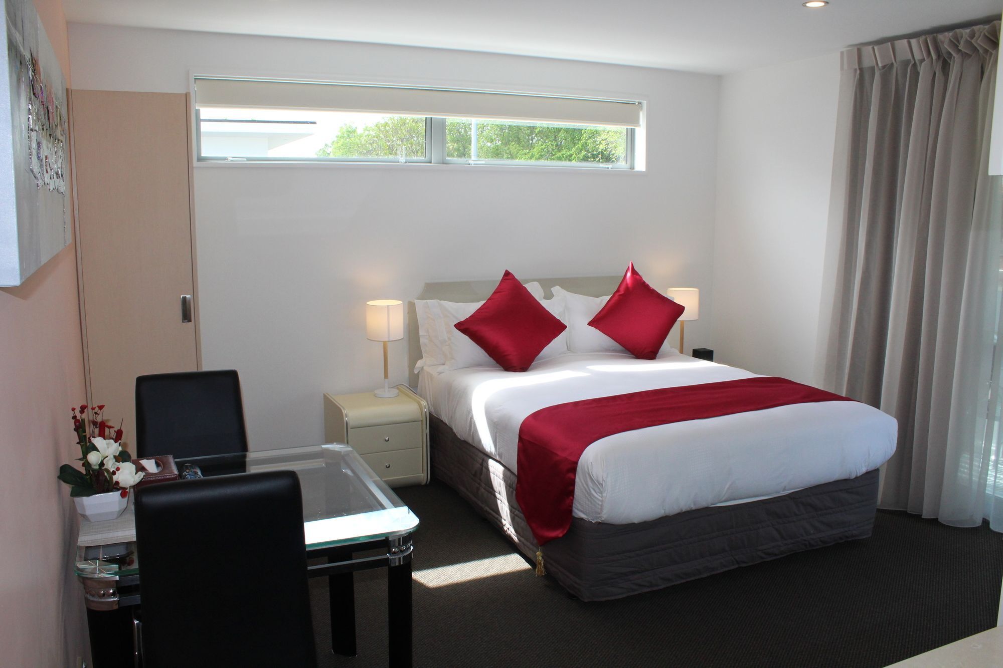 Bealey Plaza Motel Christchurch Exteriér fotografie A typical studio apartment