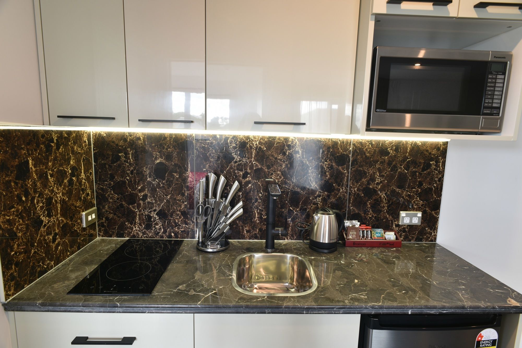 Bealey Plaza Motel Christchurch Exteriér fotografie A kitchen in a serviced apartment